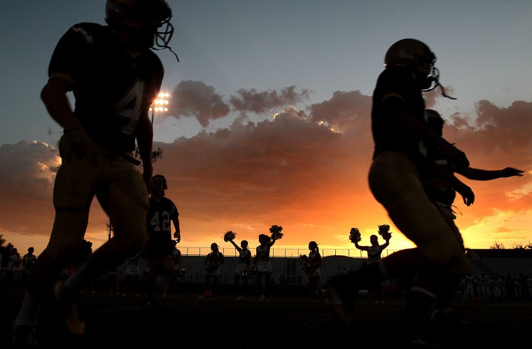 DV Football